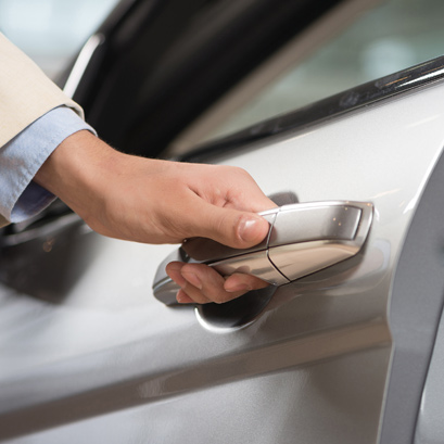 Awaryjne otwieranie samochodów